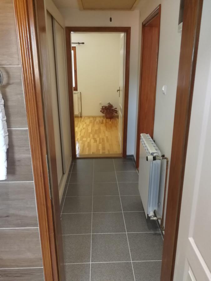 Отель Apartman Dokovic Вишеград Экстерьер фото